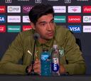 El entrenador de Palmeiras estalla contra la prensa por Estevao: “Vosotros lo masacrasteis”