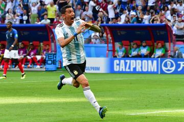 Ángel Di María celebra el 1-1.