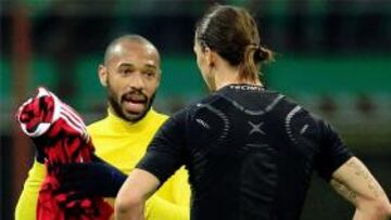 Henry abandona un Arsenal inmerso en 'tiempos difíciles'