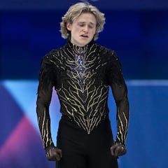 Colapso total de Malinin: octavo en su debut olímpico