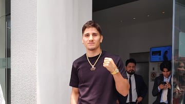 Marco Verde posa para la lente de AS México previo a la conferencia.