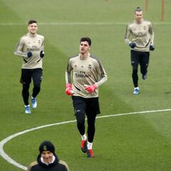 Real Madrid's Courtois: Awarding Barcelona LaLiga would be unfair