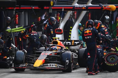 Checo Pérez explica su decisión en la elección de neumático en el GP de Países Bajos