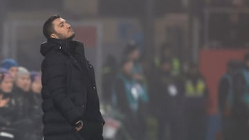 Nuri Sahin, ante el Kiel.