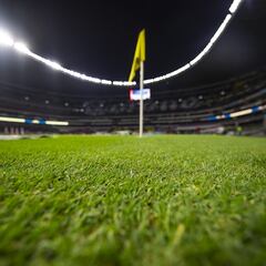 La cancha del Azteca, en mal estado para el América vs Pachuca