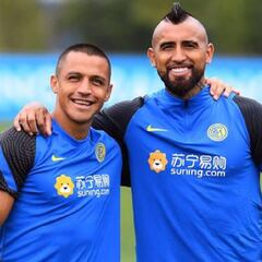 El Inter acelera sus despidos