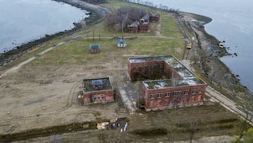 Number of burials increase in New York's Heart Island