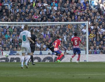 Cristiano Ronaldo makes it 1-0. (1-0)