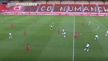 El mejor gol de la temporada en Segunda tuvo sabor póstumo