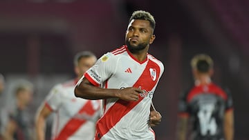 Miguel Borja anotó en la victoria de River Plate sobre Barracas Central en la Copa de La Liga Argentina.