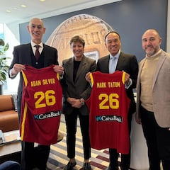 La NBA recibe a Elisa Aguilar y Chus Mateo