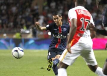 Angel Di Maria pasó del United al PSG por 63 millones de euros, estando cotizado en 47.7 millones de euros. Es decir, 15.3 millones de más. 