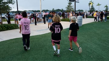 The Argentine star was presented on Sunday as the new icon of the MLS and his number ‘10′ shirt is already on sale for eager fans.