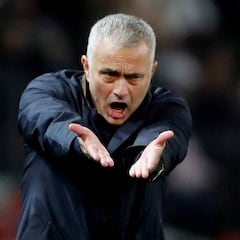 Mou se queja y explica por qué el United ya no es el que era...