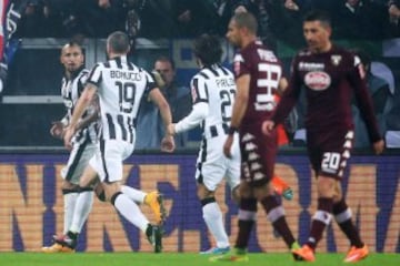 Arturo Vidal fue clave en le triunfo de Juventus, tras anotar la apertura y ceder el pase a Pirlo en el segundo gol.