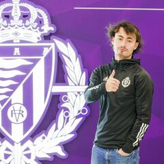 Apa, una de las joyas de la cantera, renueva hasta 2023