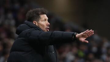 Soccer Football - Champions League - Round of 16 First Leg - Atletico Madrid v Manchester United - Wanda Metropolitano, Madrid, Spain - February 23, 2022 Atletico Madrid coach Diego Simeone REUTERS/Javier Barbancho