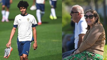 El primer entrenamiento de Cristiano Jr. bajo la mirada de la madre de CR7