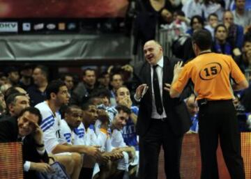 En el partido de la final de la Copa del Rey, se enfrentaron el Barcelona y el Real Madrid.