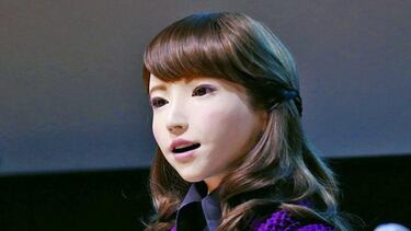 Erica, el robot casi humano llega desde Japón