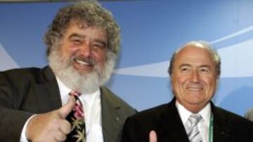 Chuck Blazer junto a Joseph Blatter