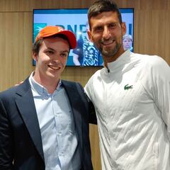 El precioso gesto de Djokovic con un aficionado con parálisis cerebral en Roland Garros