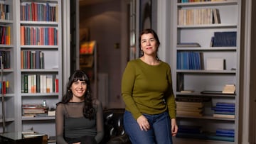 Catalina González Villar y Helena Bonastre posan para AS.