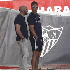Monchi defiende a Lopetegui: "Creo que maneja bien el grupo"