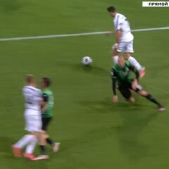 Alguien necesita tobillos nuevos después de esto de Cristiano: ¡como hace 10 años!