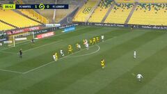 ¡¿Cómo bajó esa pelota?! El increíble golazo que marcó la jornada en Francia