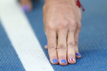 Detalle de las ñas de la atleta puertorriqueña Celiangeli Morales en la prueba de 200m.