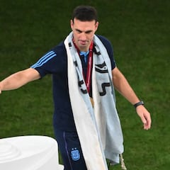 Scaloni, de segundo entrenador del Sevilla al olimpo del fútbol