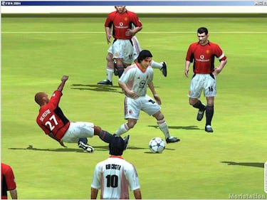 Ronaldinho, Henry y Del Piero en FIFA 2004