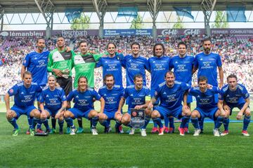 El equipo de Los Amigos de Figo. 