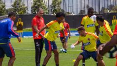 Juan Cuadrado durante un entrenamiento con la Selecci&oacute;n Colombia antes de la Copa Am&eacute;rica Brasil 2019.