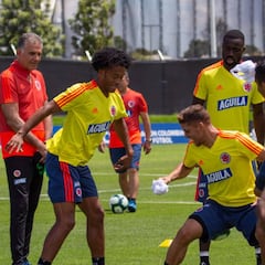 Cuadrado habla sobre Queiroz y Pékerman en Selección