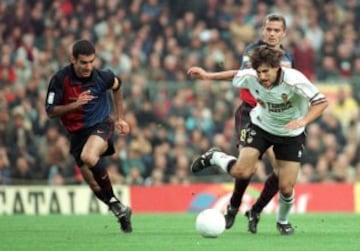 Partido de ida Valencia-Barcelona el 2 de mayo de 2000. El conjunto che arrollo al Barcelona ganando 4-1.