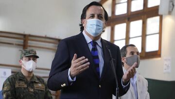 El Gobierno de Sebastián Piñera decidió modificar de manera extraordinaria el horario de toque de queda para el día que se realice el Plebiscito. ¿Cuánto varía respecto al actual?