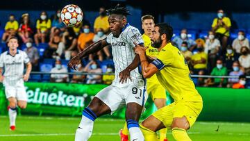 Duván Zapata da asistencia en empate de Atalanta ante Villarreal en Champions League.