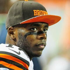 Mahomes excited for reinstated Gordon to get Chiefs chance