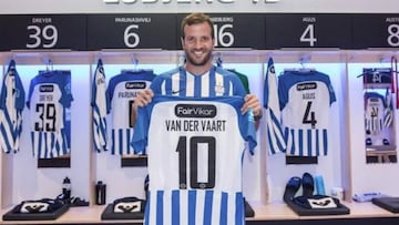 Van der Vaart es nuevo jugador del Esbjerg.