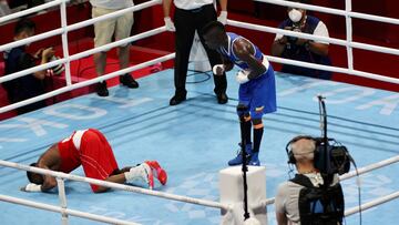 Yuberjen Martínez, boxeador colombiano, avanzó a los octavos de final de los Juegos Olímpicos tras vencer a Rajab Mahommed con contundencia por 5-0.