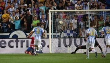 0-1. El-Arabi anota el primer tanto.