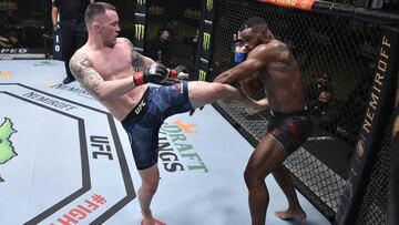 Colby Covington golpea a Tyron Woodley en el UFC Las Vegas 11.