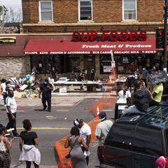 George Floyd: how a suspected counterfeit $20 bill led to protests across the US