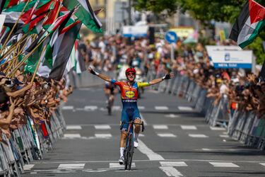 Isaac Del Toro culmina quinto en la Clásica de San Sebastián