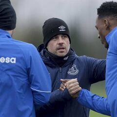 DT de Everton reta a Yerry Mina: "Tiene que ser más consistente"