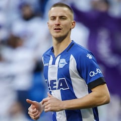 Rodrigo Ely: "Siempre gusta quedar por delante del Athletic"