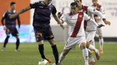 El defensa colombiano del Valladolid Gilberto Garc&iacute;a &quot;Alcatraz&quot; durante el partido de Copa contra el Rayo Vallecano.