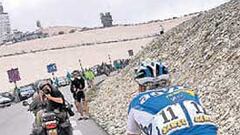 Un Valverde enfermo acabó penúltimo en el Mont Ventoux